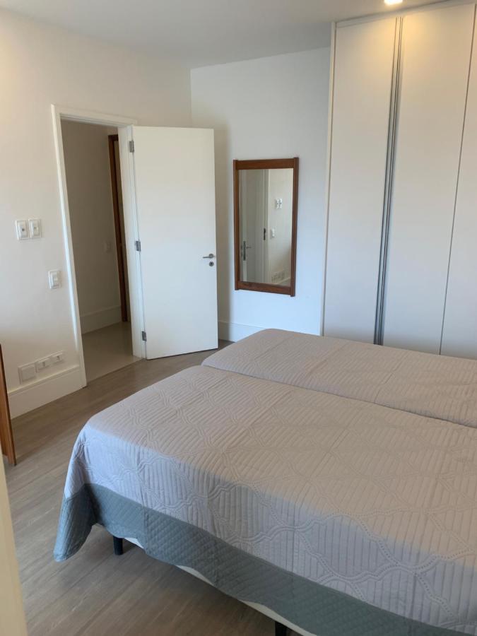 Flat com 65 metros; sala; duas suítes; cozinha Recém-reformado Rio de Janeiro Exterior foto