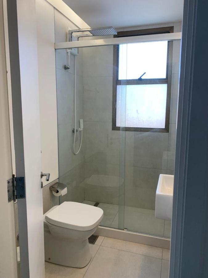 Flat com 65 metros; sala; duas suítes; cozinha Recém-reformado Rio de Janeiro Exterior foto