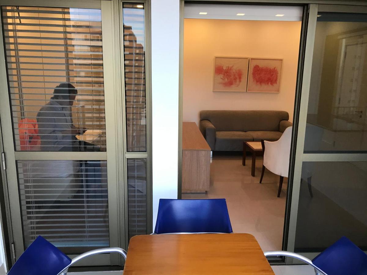Flat com 65 metros; sala; duas suítes; cozinha Recém-reformado Rio de Janeiro Exterior foto